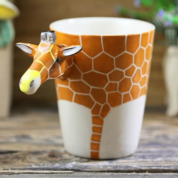 1 pcs Criativo Girafa de Cerâmica da 3D de Copa Animais dos desenhos animados de Caneca pintada à Mão Animais Verde Xícara de Chá de Camada Única de Presente Personalizado Caneca