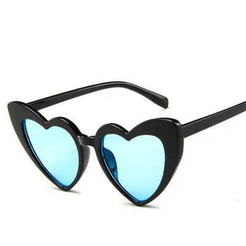 AKAgafas 2021 Clássico Candy Colors Óculos De Sol Das Mulheres Do Vintage De Luxo Coração De Óculos De Sol De Plástico Retro Exterior Oculos De Sol Gafas 4