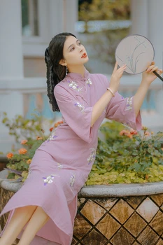 Cheongsam Jovens Versão Diária Roxo Delicado Vestido Elegante Para As Mulheres 2021 Bordado De Flores Retro Bodycon Vestido 3