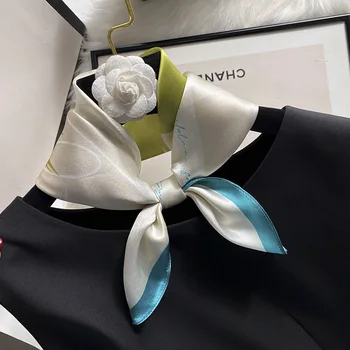 De luxo, 100% Seda, Lenço Quadrado para as Mulheres com estampa Floral Padrão de Seda Véu Lenço Echarpe Xale Elegante Lenço de Seda Real