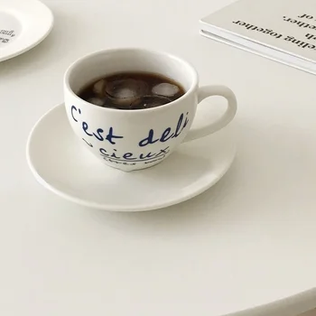Estilo coreano nicho de café simples azul carta caneca de cerâmica e pires definido francês retrô romântico xícara de café, copo de leite 4