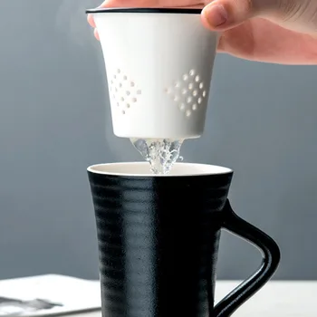 Estilo japonês Criativo Chá Caneca Com Tampa Personalizada em Cerâmica Coador de Chá de Separação de Água do Copo Para a Casa e o Escritório Utiliza 4