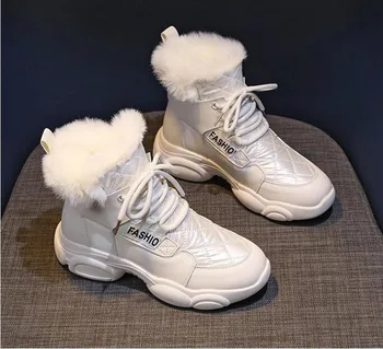 Novo Robusta Plataforma De Algodão Acolchoado Sapatos De Mulher Impermeável Grosso De Pelúcia Botas De Neve De Mulheres 2021 Moda Lace Up De Inverno Tênis