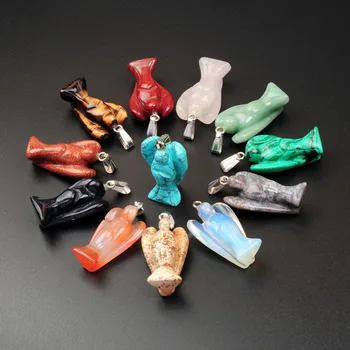 12pcs/muito Natural Chakra da Cura Pedras Rosas de Quartzo Esculpida Pocket Crystal Anjo da guarda Figuras de Ornamento Pingentes de Charme Livre