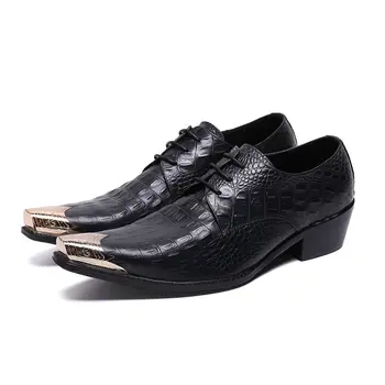 A coleção primavera / verão salto alto preto de couro genuíno mens apontou toe sapatos ponta de metal clássico oxford sapatos para homens de casamento