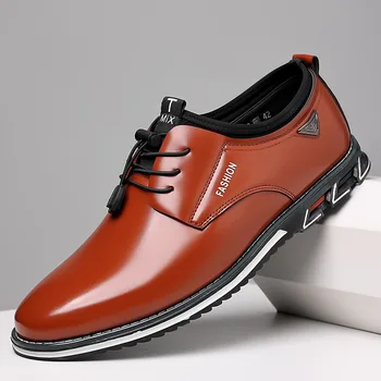 Homens Casuais Sapatos de Couro Overfoot Top Baixa Cor Sólida Rodada Calcanhar de Moda PU Oxford