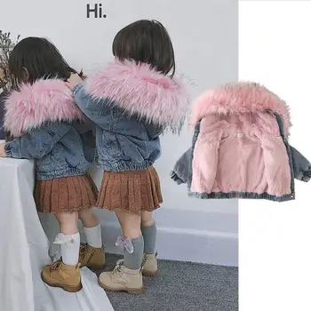 Meninas de moda de inverno, o veludo de algodão, casacos para crianças de jeans gola de pele com capuz casacos de criança engrossar a roupa topos 1-8Y Ws1110