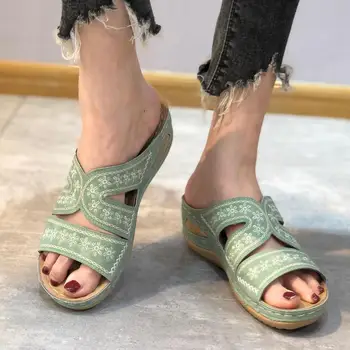 Mulheres Sandálias de Verão 2021 Sapatos Femininos Mulher Peep-toe Cunha Sandálias Confortáveis Sandálias Sandalias Femininas Plus Size 43 2
