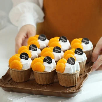 Simulação de frutas cupcakes de sobremesa de decoração de mesa de creme de sobremesa modelo gourmet fotografia adereços foto