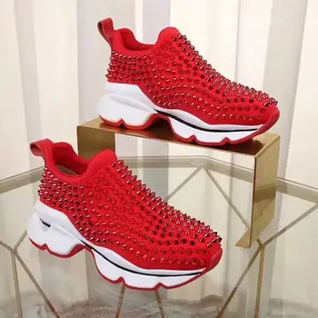YeddaMavis Vermelho Plataforma de Tênis Com antiderrapante Rebites Para as Mulheres Confortáveis Sapatos de Desporto de Quatro Estações de Tênis Zapatos De Mulher